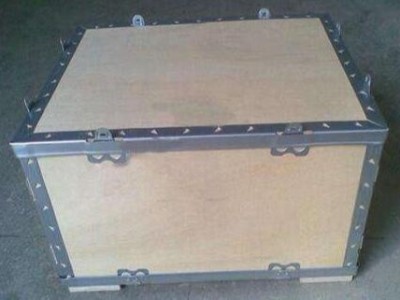 鋼帶箱鋼邊箱好用嗎?鋼帶箱鋼邊箱有哪些優(yōu)勢?